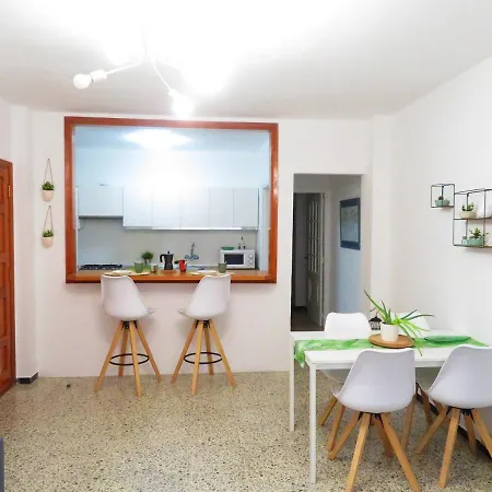 With 3 Bedrooms In Puertito De *